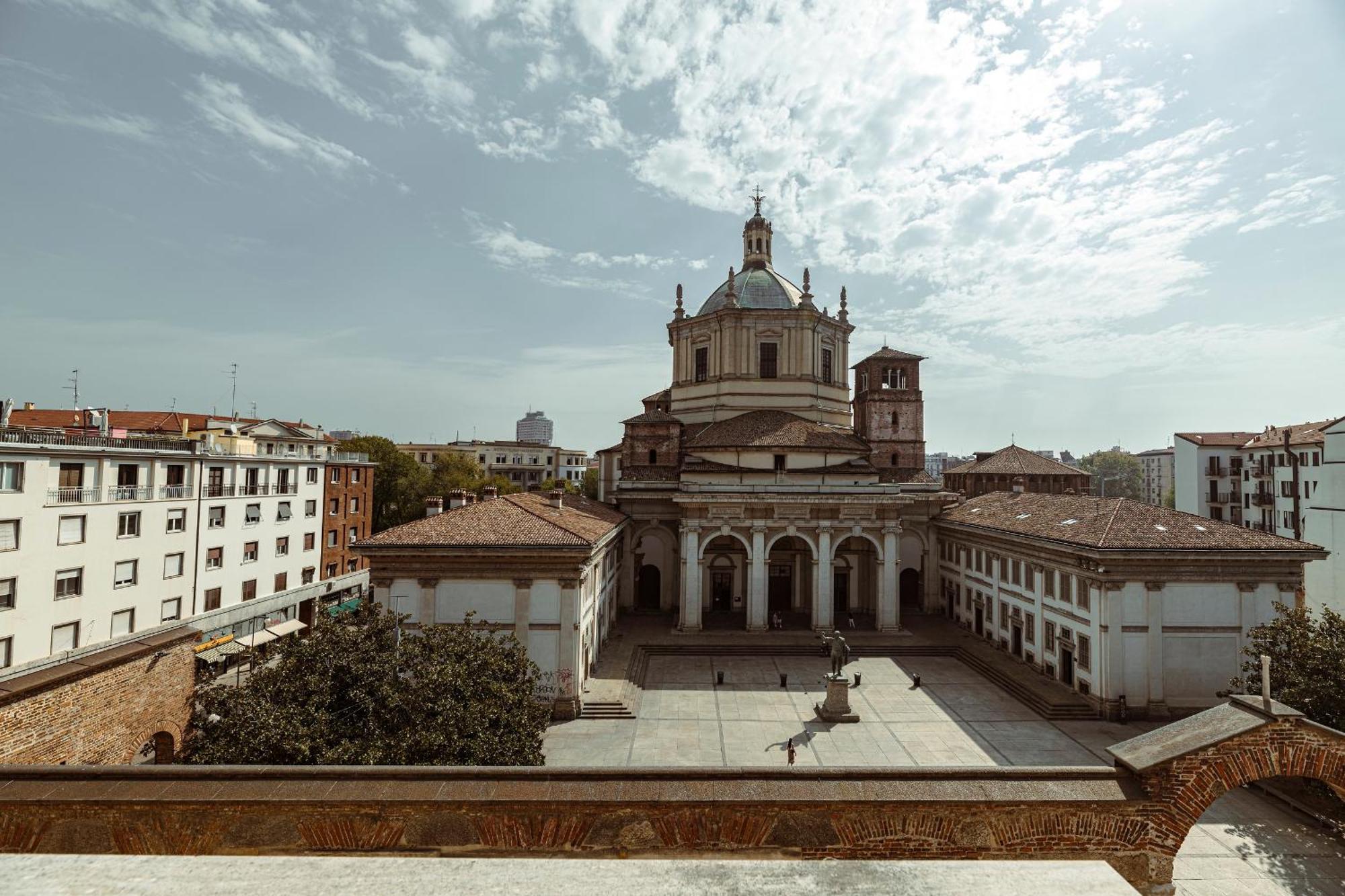 Easylife - Suite In Colonne San Lorenzo Milano Exterior photo